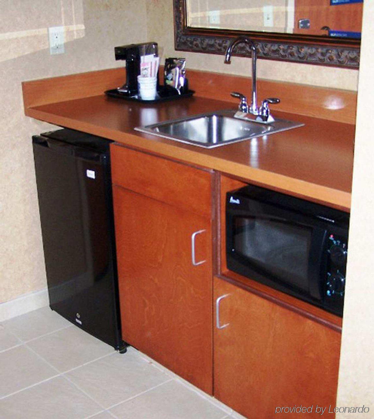 Hampton Inn & Suites Yuba City Quarto foto